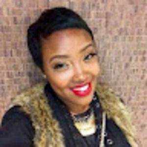 Meet your Posher, Ebony